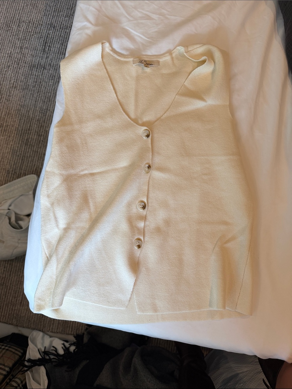 Le Serein Cream Knit V-Neck Vest